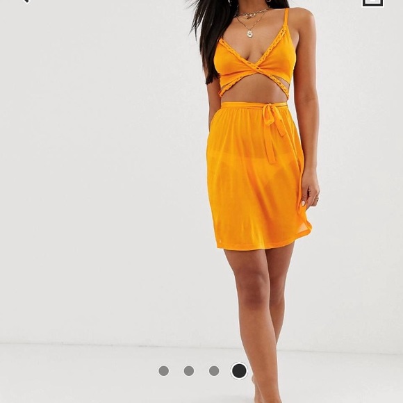 ASOS Coverup - Picture 1 of 3